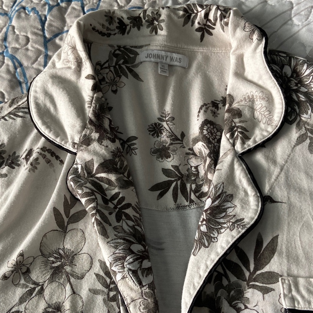 Johnny Was Cream and Black Floral pjs worn and soft